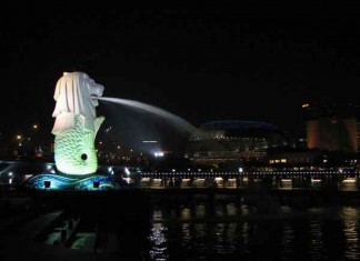 Singapore Lifestyle after 10pm Talk Cock Sing Song 01