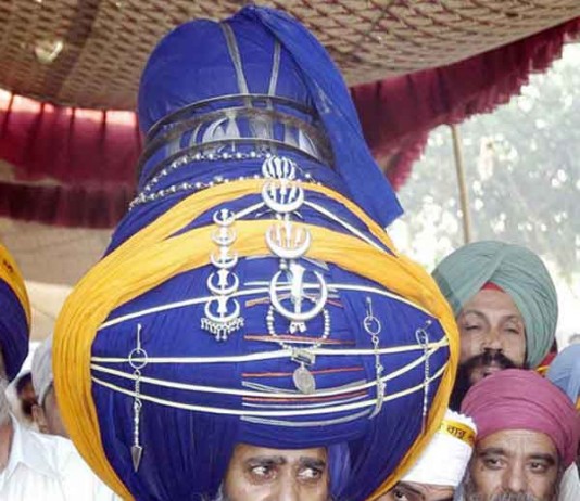 Biggest Turban in the World Biggest Turban in the World Talk Cock Sing Song