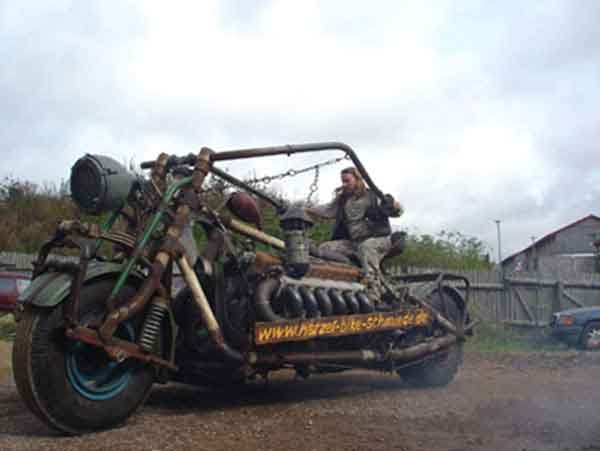 Heaviest Motorbike in the World Talk Cock Sing Song