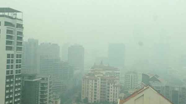 Haze hits unhealthy level in Singapore Talk Cock Sing Song