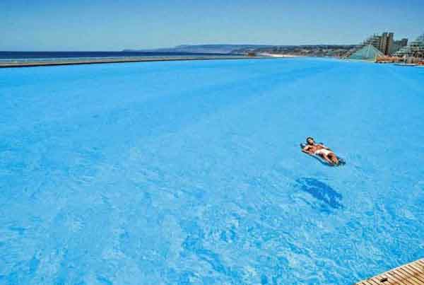 Longest Swimming Pool in the world Talk Cock Sing Song