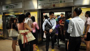 Faulty East West Line Train causes Delay During Thursday Morning Talk Cock Sing Song