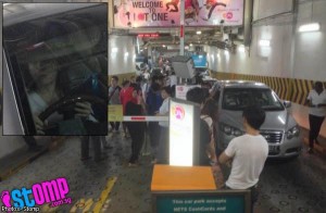 Female Driver Blocks Lot 1 Carpark Exit for Over an Hour Talk Cock Sing Song