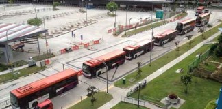 Heavily Jam at New Bedok Bus Interchange Talk Cock Sing Song